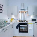 Stylish 1bed In * Leeds (West Yorkshire)