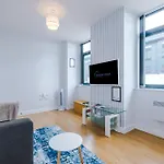 Daire Stylish 1bed In