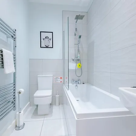 Stylish 1bed In 아파트 리즈